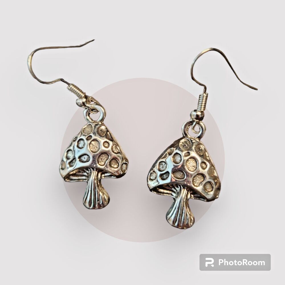 GROOVY Silver MUSHROOM Earrings Women Teens  FREE SHIP -2 Items